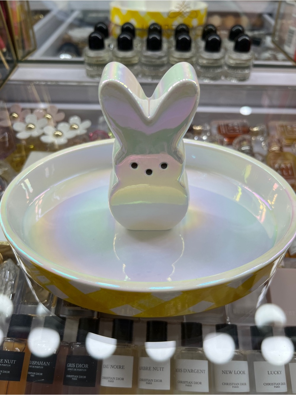 Iridescent White Bunny Ring Dish - Home Dining